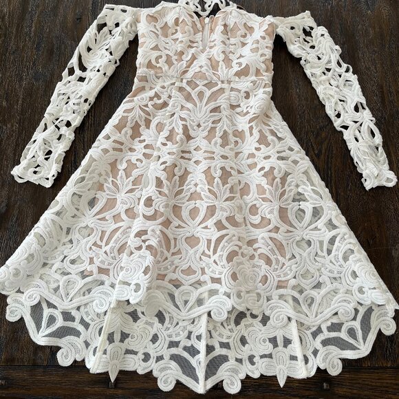 Thurley Arbury Dress with Lace Sleeves NWT Size AU6/US2 - Picture 2 of 15